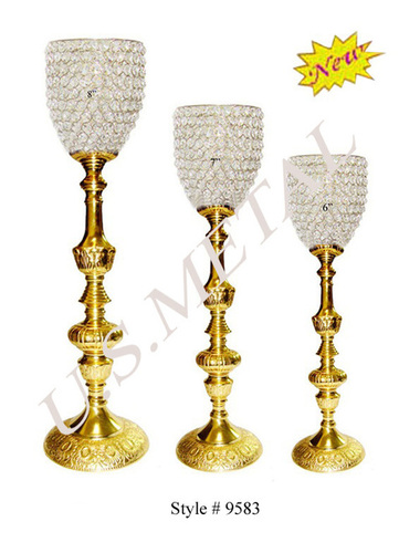 Round Embossed Candlestick