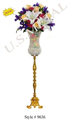 Centerpiece Embossed Heavily Casted