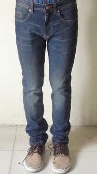 Matte Mens Denim Slim Fit Pant
