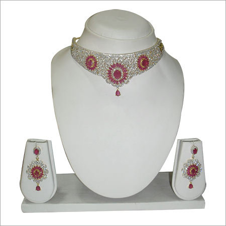 Choker Set
