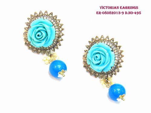 Exclusive Victorian Rose Earring Gender: Women