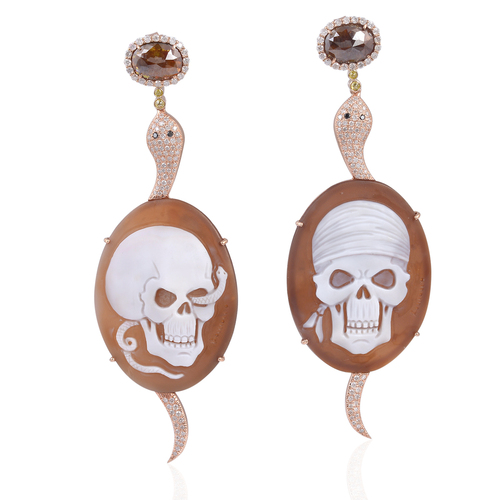  Gold Skull Cameo Earring