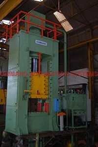 600 Ton Close Frame Hydraulic Press