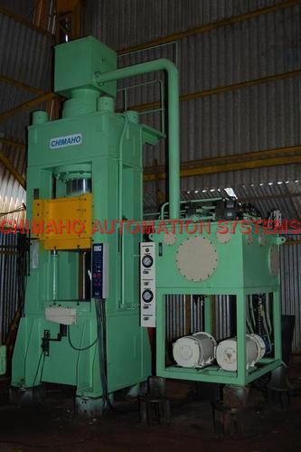 600 Ton Column Type Hydraulic Press