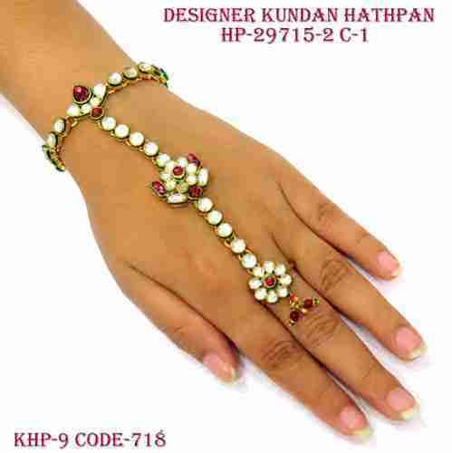 Kundan Vilandi Finger Ring