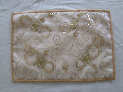 TABLE MATS7