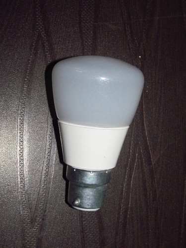 LED Light Bulbs - Aluminum & Ceramic Body, Oval Shape, Bright White Color | No Maintenance, Energy Efficient, Easy Installation
