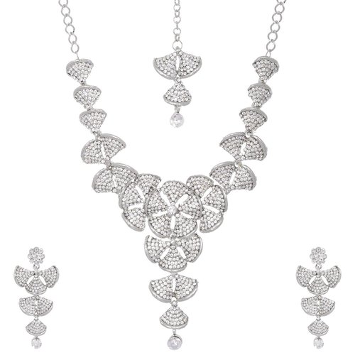 Leaf Shaped Necklace