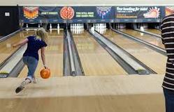 Wood Bowling Alley Game Equipment