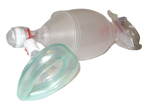 Artificial Resuscitator By UNIQUE SAFETY SERVICES
