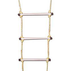 Rope Ladder with wooden Rugs By UNIQUE SAFETY SERVICES