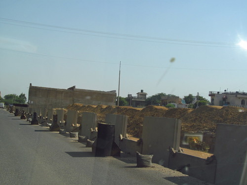 Construction & Real Estate Services (NH2 Hodal)