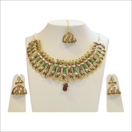 Antique Necklace Set