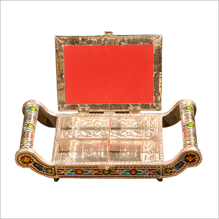 Handicrafts 