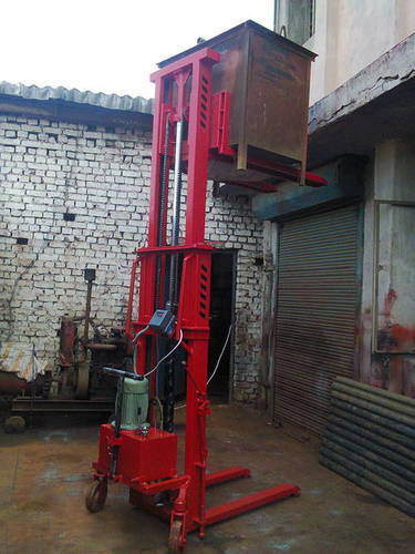 Hydraulic Telescopic Stacker