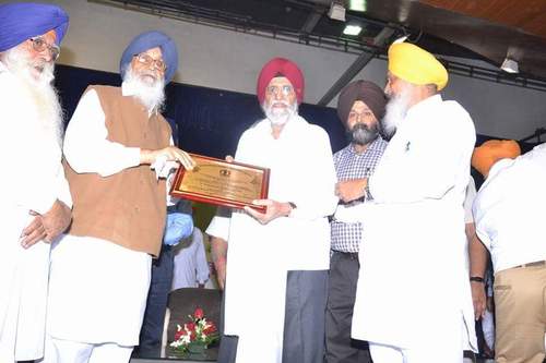 Outstanding Contribution To World Award 2014