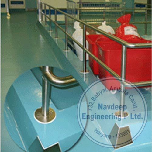 Barrier Rail