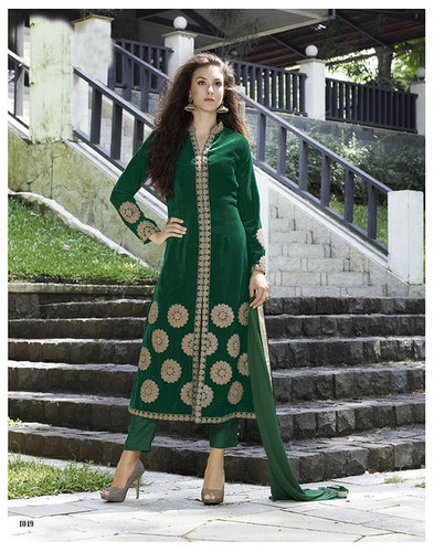 Pakistani Salwar kameez