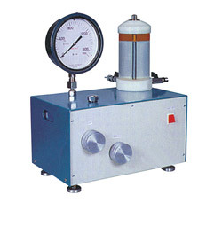 Dead Weight Type Oil & Water Constant Pressure System