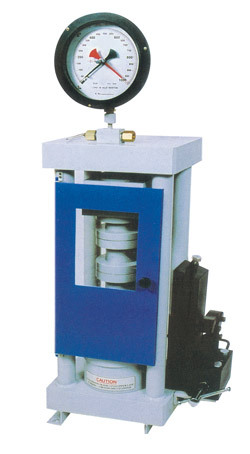 Pillar Type Load Frame
