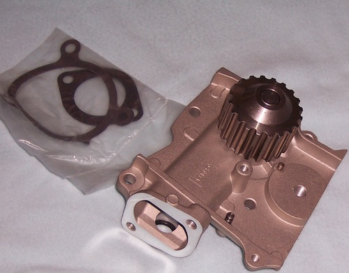 Water Pump F2 - Metal 15x10x5 cm, 10 L/min Flow Rate | Reliable Cooling, OEM HY1361811, Durable, Easy Installation