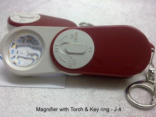 Magnifire With Torch And Ring - J 4