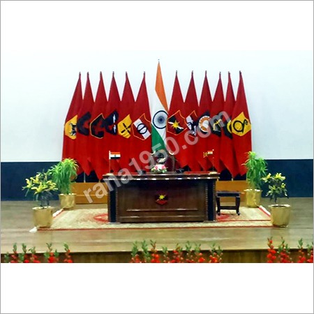 DIV FLAG CORPS FLAG EITH BRASS POLE AND BASE
