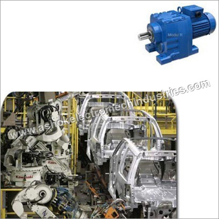 Helical Gear Motor For Automobile Industry Output Power: 0.5 Hp - 550 Hp Watt (W)