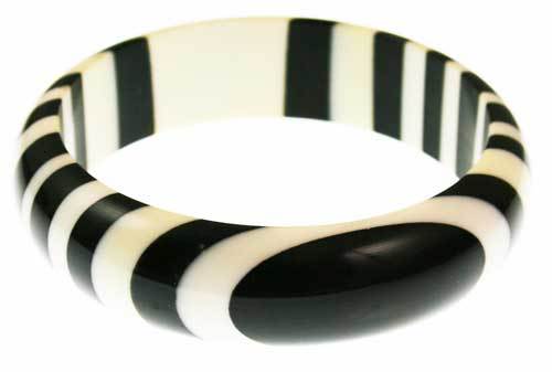Black & White Resin Bangle