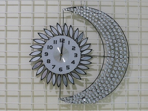 Modern Designer Analog Wall Clock