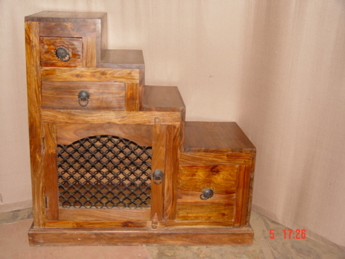 Wooden Drawer Chest