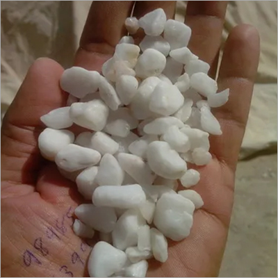 Snow white round pebbles tumbled aggregate and pebbles for decoration landscaping
