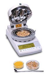Moisture Analyzer