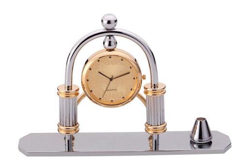 Pen Stand with Clock