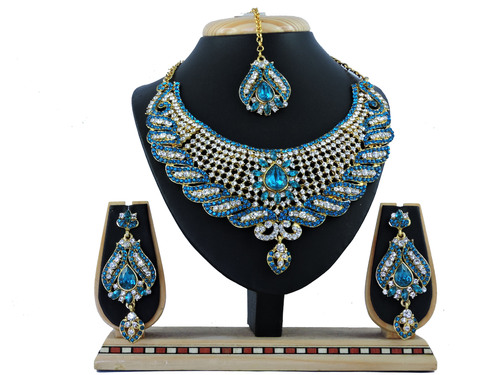 Artificial Necklace