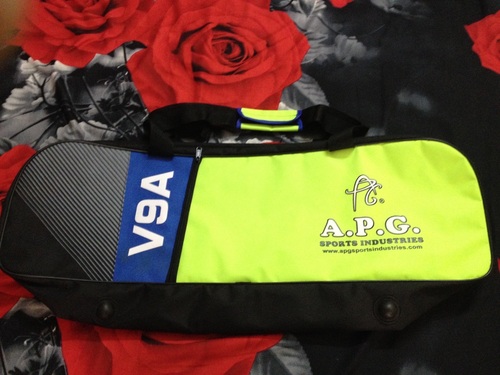 APG Cricket Kit Bag V9A