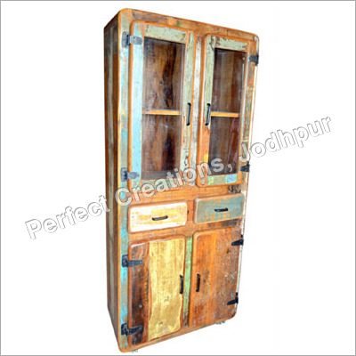 RECLAIMED OR RECYCLED FURNITURE