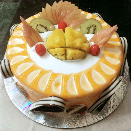 Birthday Pineapple Cake