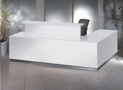 रिसेप्शन टेबल