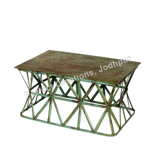 VINTAGE INDUSTRIAL COFFEE TABLE
