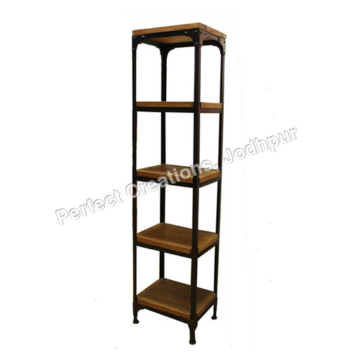 INDUSTRIAL RACKS