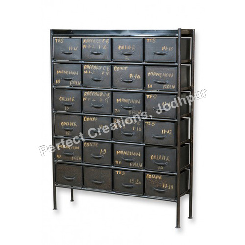 VINTAGE INDUSTIAL DRAWER CHEST