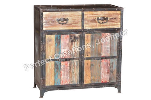 VINTAGE INDUSTRIAL SIDE BOARD