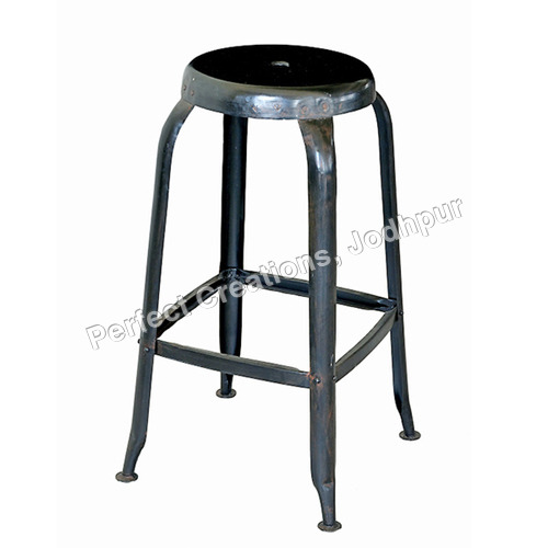 VINTAGE INDUSTRIAL STOOLS