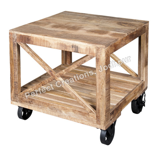 RECLAIMED OR RECYCLED WOOD FURNITURE