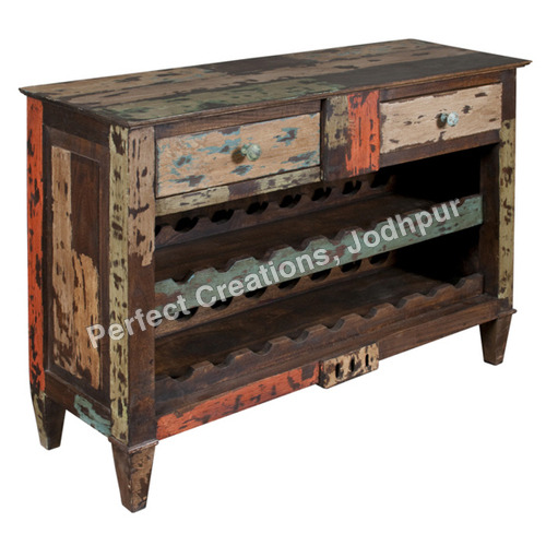 RECLAIMED OR RECYCLED WOOD FURNITURE