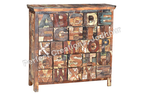 RECLAIMED OR RECYCLED WOOD FURNITURE