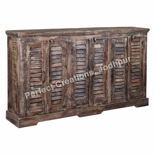 RECLAIMED OR RECYCLED WOOD FURNITURE