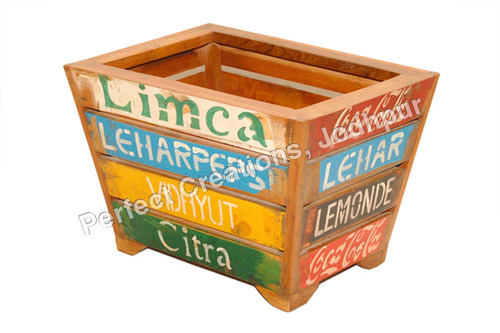 RECLAIMED OR RECYCLED WOOD FURNITURE