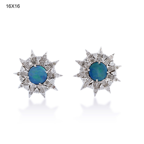 Women New Design Stud Earring